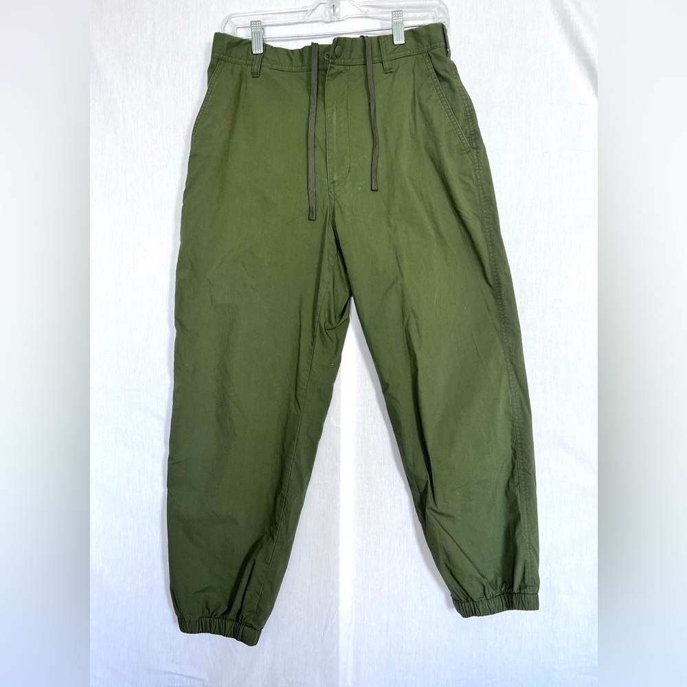 Uniqlo HEATTECH Cargo Jogger Pants – Olive Green, Size S/P